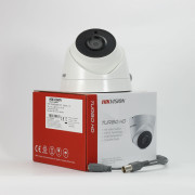 1.0 Мп Turbo HD видеокамера DS-2CE56C0T-IT3 (2.8 мм)